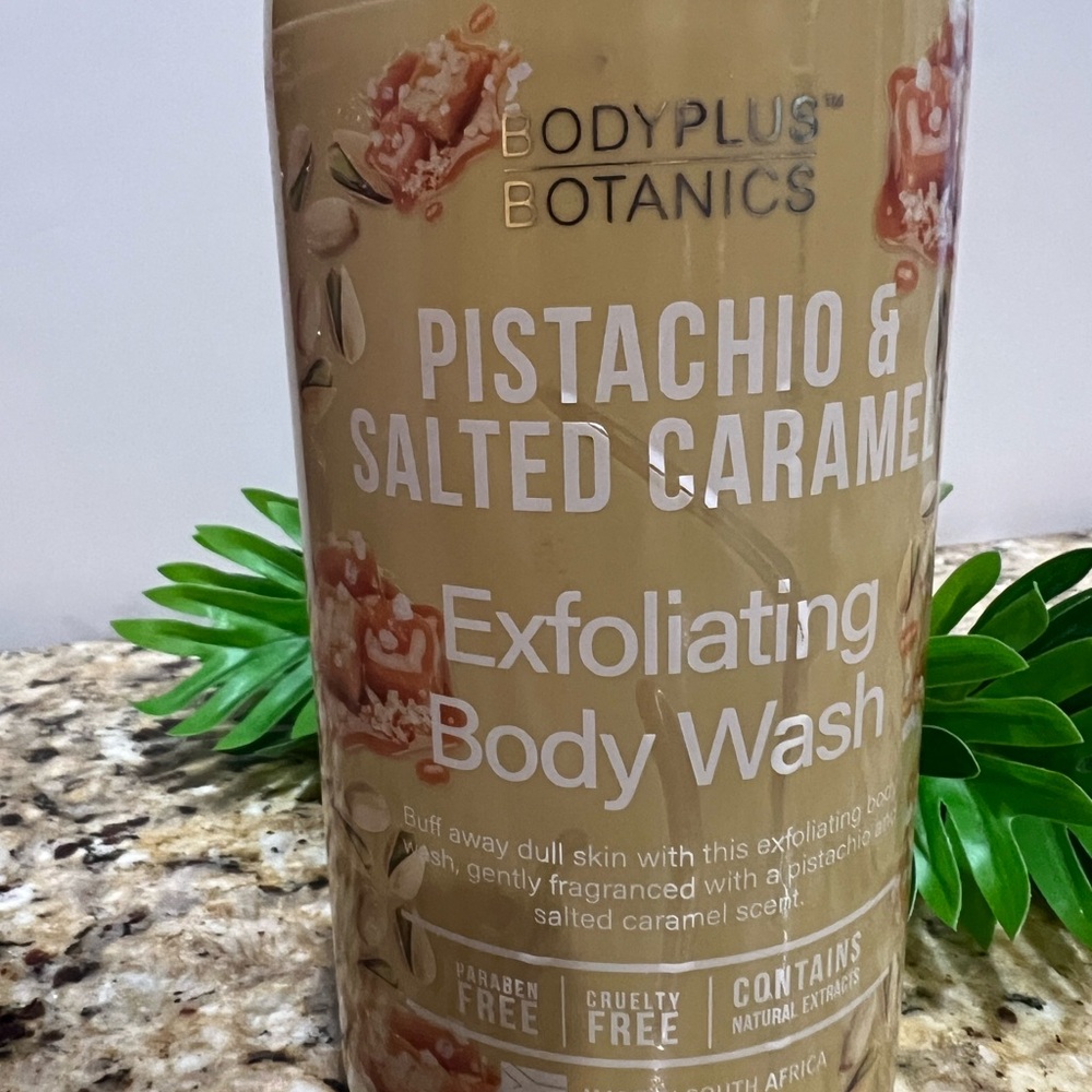 Pistachio & Salted Caramel Exfoliating Body Wash -